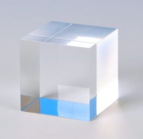 Clear Acrylic Diamond-Edge Finished Block 3" x 3" x 3"